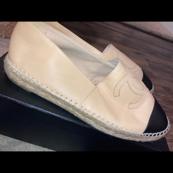 Chanel espadrilles nude and black - Picture 2 of 8
